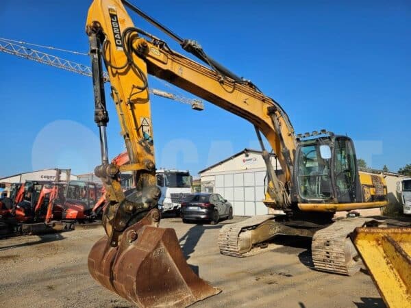 JS 240 NLC