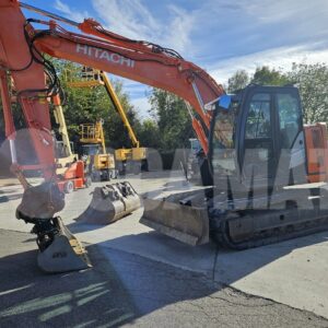Pelle HITACHI ZX 135 US